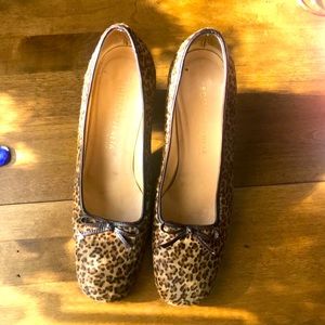 Bottega Veneta size 8 leopard print heels vintage